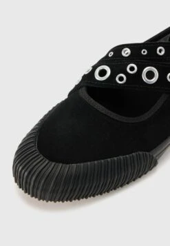 Vans MARY JANE STRAPS - Ballet Pumps - Black -Vans Shop UK 6077a6a3f89847088603dba5779539e1