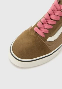 Vans OLD SKOOL - Trainers - Pop Brown/pink -Vans Shop UK 60f204ec73eb4cde81195371046a109e