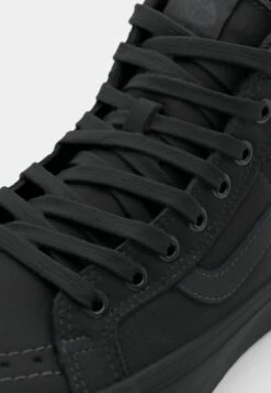 Vans MTE SK8 HI UNISEX - High-top Trainers - Black -Vans Shop UK 615e050c553a4bb6927103ffad8c56df