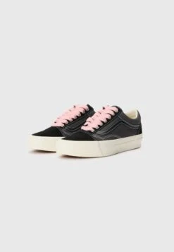 Vans PREMIUM OLD SKOOL UNISEX - Trainers - Pop Lace Black/gray -Vans Shop UK 636a5f7c774b409d91136148b8e9866c