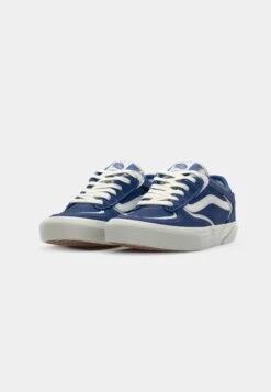 Vans ROWLEY UNISEX - Trainers - Blue/white 16 Vans ROWLEY UNISEX - Trainers - Blue/white -Vans Shop UK 6549151b5b264195b08ff3045eee79e9