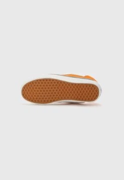Vans KNU SKOOL UNISEX - Skate Shoes - Neon Orange 28 Vans KNU SKOOL UNISEX - Skate Shoes - Neon Orange -Vans Shop UK 69270db1499a41f2af039292b16380df