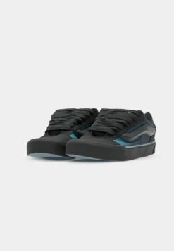 Vans KNU SKOOL UNISEX - Skate Shoes - Black/blue -Vans Shop UK 69a4c3faab27413dbb539422d0f657d0