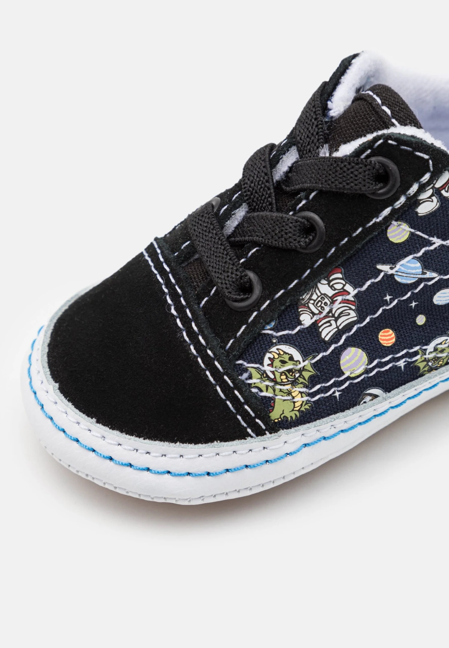 Vans In Old Skool Crib Unisex - Baby Gifts - Cosmic Zoo Black/Blue 8 Vans In Old Skool Crib Unisex - Baby Gifts - Cosmic Zoo Black/Blue - Image 6