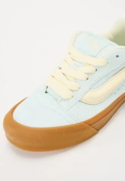 Vans KNU SKOOL UNISEX - Skate Shoes - Gum Spa Blue -Vans Shop UK 6a53c71705534b66a07e7f1aa28750f0