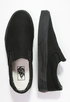 Vans Ua Classic Slip-On Unisex - Slip-Ons - Black -Vans Shop UK 6aa283c15d604527bd272c22a3faa763