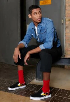 Vans Classic Slip-On- Slip-Ons - Black/True White -Vans Shop UK 6ea76d1182cb49fdbe36523e29b18d20