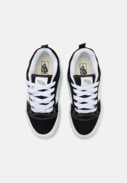 Vans KNU SKOOL UNISEX - Skate Shoes - Black/white 23 Vans KNU SKOOL UNISEX - Skate Shoes - Black/white -Vans Shop UK 6f03412eaa0c4a2a83e12f7b89ae8641