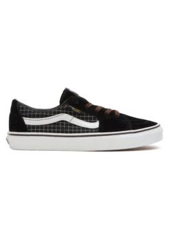 Vans SK8 LOW UNISEX - Trainers - Black -Vans Shop UK 70bc5c65b549437aac6ffe206a7a0983