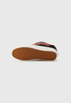 Vans KNU SKOOL UNISEX - Trainers - Burnt Orange -Vans Shop UK 733c3507e0b248c5bf75c3f9e2462028