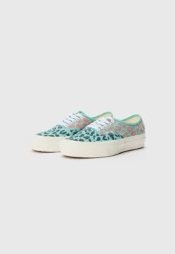 Vans LX AUTHENTIC HARRIS TWEED UNISEX - Trainers - Cheetah Pool Blue/multi-coloured 22 Vans LX AUTHENTIC HARRIS TWEED UNISEX - Trainers - Cheetah Pool Blue/multi-coloured -Vans Shop UK 75577408a6814219997e45380c17222a