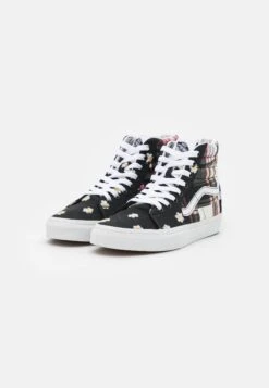 Vans High-Top Trainers - High-Top Trainers -Vans Shop UK 755ebbe057774cf28b9b5152acfdf991