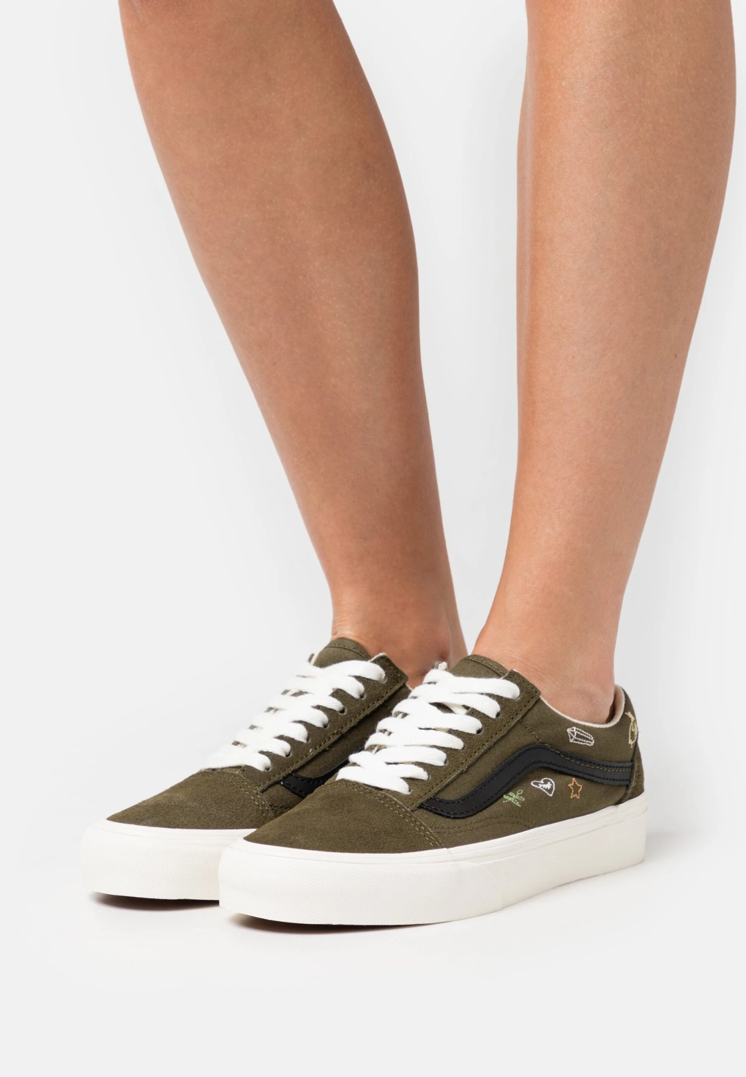 Vans Old Skool Vr3 Unisex - Trainers - Dark Olive 3 Vans Old Skool Vr3 Unisex - Trainers - Dark Olive