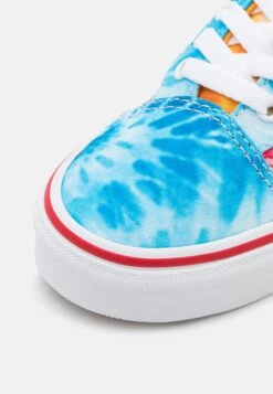 Vans Old Skool- Trainers - Multi-Coloured/True White -Vans Shop UK 78195e523b4544a28a40a2547fc05d50