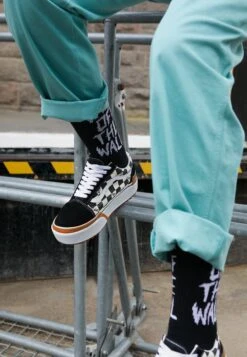 Vans Old Skool Stacked - Trainers -Vans Shop UK 78c3b9f2181446cfa7f817032d2582ec