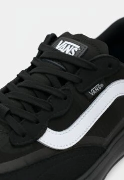 Vans MTE ULTRARANGE 2.0 SE UNISEX - Trainers - Black 22 Vans MTE ULTRARANGE 2.0 SE UNISEX - Trainers - Black -Vans Shop UK 79d69c0821784ae886566a31cc3bd898