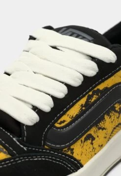 Vans HYLANE UNISEX - Skate Shoes - Black/yellow -Vans Shop UK 81f9004808e240beb8b23f1989abdc04