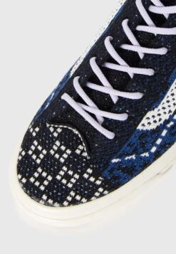 Vans OLD SKOOL 36 UNISEX - Trainers - Navy -Vans Shop UK 820d6d73d99743a79ea4140273c24898