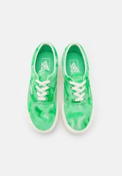 Vans Era Stackform - Trainers - Tonal Green -Vans Shop UK 83d17c444753412b91dbceef642f9564