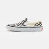 Vans Classic Slip-On Unisex - Slip-Ons - Black/White 2 Vans Classic Slip-On Unisex - Slip-Ons - Black/White -Vans Shop UK 84ed6d1f07194d408f737ca2426994d5