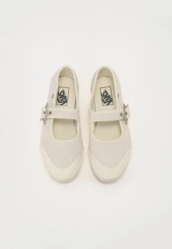 Vans MARY JANE - Ballet Pumps - Starz Marshmallow -Vans Shop UK 87724f42d5bb40ef832e2b5e70ec195b