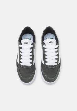 Vans CruzeUnisex - Skate Shoes -Vans Shop UK 88529a3ca2a247adaa57d2d1be5ba463