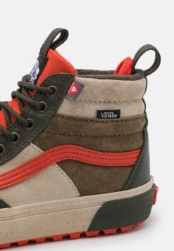 Vans Sk8 Hi Mte 2 Unisex - High-Top Trainers - Forest Night -Vans Shop UK 8953d81e76134e7fb2538b1c24337e1f