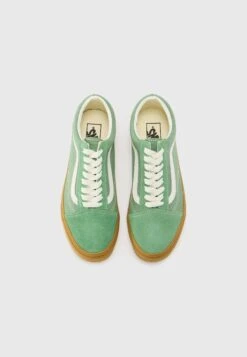 Vans OLD SKOOL UNISEX - Trainers - Green/gum -Vans Shop UK 8e837d297a574db59a23c491719b5078