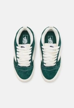 Vans KNU SKOOL UNISEX - Skate Shoes - Green 26 Vans KNU SKOOL UNISEX - Skate Shoes - Green -Vans Shop UK 9228b639d77c4dc9bf2602d32f7491a6
