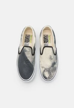 Vans Unisex - Slip-Ons -Vans Shop UK 934d2997afcd4ed6a479df352c1c10c1