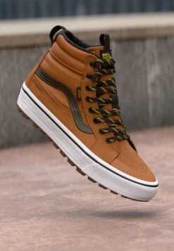 Vans MTE SK8 HI WATERPROOF INSULATED UNISEX - High-top Trainers - Glazed Ginger