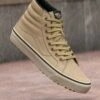 Vans MTE SK8 HI UNISEX - High-top Trainers - Tan -Vans Shop UK 946dd7ff91e84ce1bfc4e7d432fe9f5b
