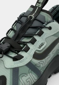 Vans MTE CROSSPATH XC GORE TEX UNISEX - Trainers - Black/dusty Olive 15 Vans MTE CROSSPATH XC GORE TEX UNISEX - Trainers - Black/dusty Olive -Vans Shop UK 950ce767406148b8adf4e3f9f19df62a
