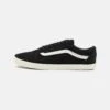 Vans OLD SKOOL LOWPRO UNISEX - Trainers - Black/marshmallow 2 Vans OLD SKOOL LOWPRO UNISEX - Trainers - Black/marshmallow -Vans Shop UK 959c84524fd342b19c032404acd708ab