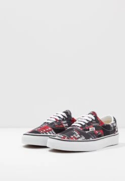 Vans Era - Trainers - Black/Red/True White -Vans Shop UK 9703dccbac114936a7e9050ce08a052a