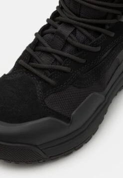 Vans Ultrarange Exo Hi Mte-1 Unisex - High-Top Trainers -Vans Shop UK 97bbbbec9a004d999f0969c2a4884c87