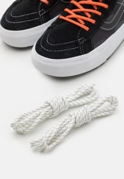 Vans Sk8 Hi Mte 1 Unisex - High-Top Trainers - Black/Asphalt -Vans Shop UK 9c2de5fba2b74a58b760b839443e640a