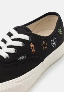 Vans Authentic Vr3 Unisex - Trainers -Vans Shop UK 9e14cacf15da437b97bdeec53dcffaec