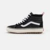 Vans Sk8 Hi Mte 1 Unisex - High-Top Trainers - Black/True White -Vans Shop UK 9e3d4b7420ee4ba3a124289ee472cb4a