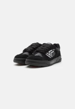 Vans UPLAND UNISEX - Skate Shoes - Black/white -Vans Shop UK 9f0ee58e709344e986aaf3b6a59d548e