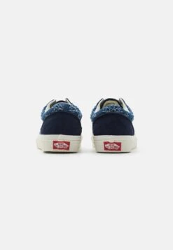 Vans Old Skool Unisex - Trainers - Navy/Dark Denim 10 Vans Old Skool Unisex - Trainers - Navy/Dark Denim -Vans Shop UK a0036537de174df6911b38d6d88424ef