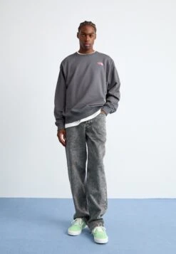 Vans OLD SKOOL UNISEX - Trainers - Pastel Cacti Green -Vans Shop UK a02d30daa126495988416dd729234b09