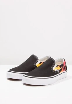 Vans Classic Slip-On- Slip-Ons - Black/True White -Vans Shop UK a2801f5f07e144b3b4c9218a84d62f57