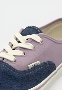 Vans AUTHENTIC UNISEX - Trainers - Violet/indigo -Vans Shop UK a29f546ba04b41028c3314d456cedcd2