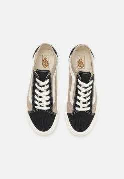 Vans Old Skool Tapered Unisex - Trainers - Theory Multi Block Black -Vans Shop UK a2a86bf93dd04f7eb64418f5545bad5c