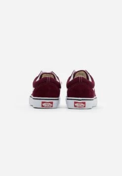 Vans Ua Old Skool - Trainers - Port Royale/True White -Vans Shop UK a36b3995cf9642cd8e4ca928c682d0fa