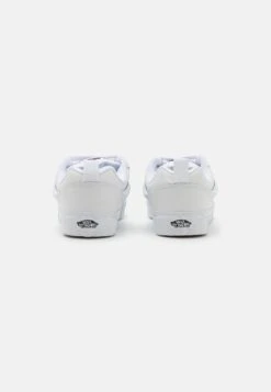 Vans Knu Skool Unisex - Skate Shoes - True White -Vans Shop UK a3f976ea69da4015b0d8d3cca8b32637