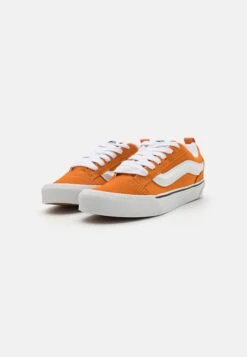 Vans KNU SKOOL UNISEX - Skate Shoes - Marmalade -Vans Shop UK a5f244e9ff8b46ce8586051cdf6303cc