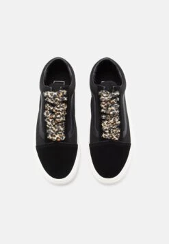 Vans OLD SKOOL - Trainers - Cheeta/black -Vans Shop UK aa1c1379dcaa4fb1a3cf0b0732cb8f34