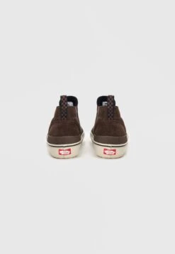 Vans MTE INSULATED UNISEX - Platform Ankle Boots - Brown -Vans Shop UK adefdb6bfdb34581bde42a43bf11f16f